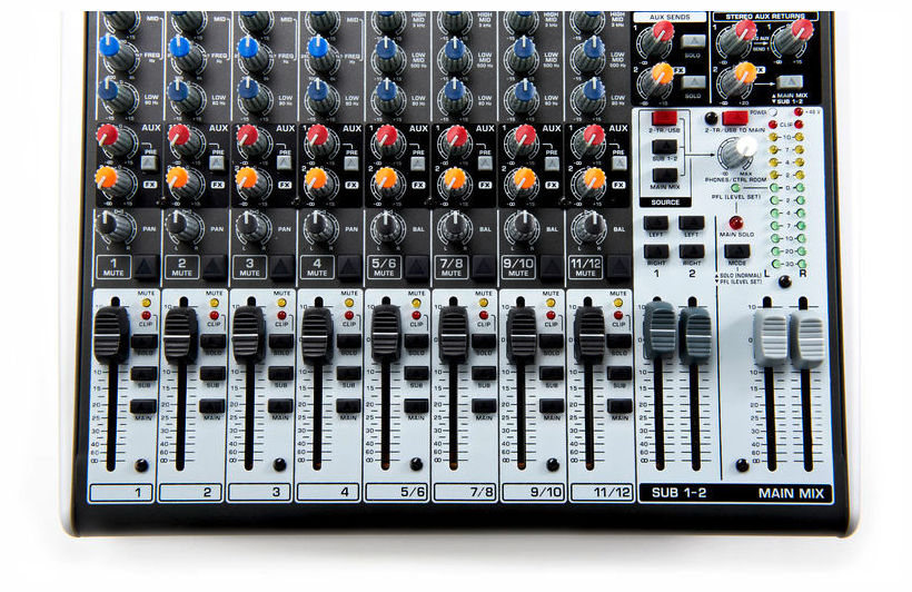 table de mixage xenyx x1622usb